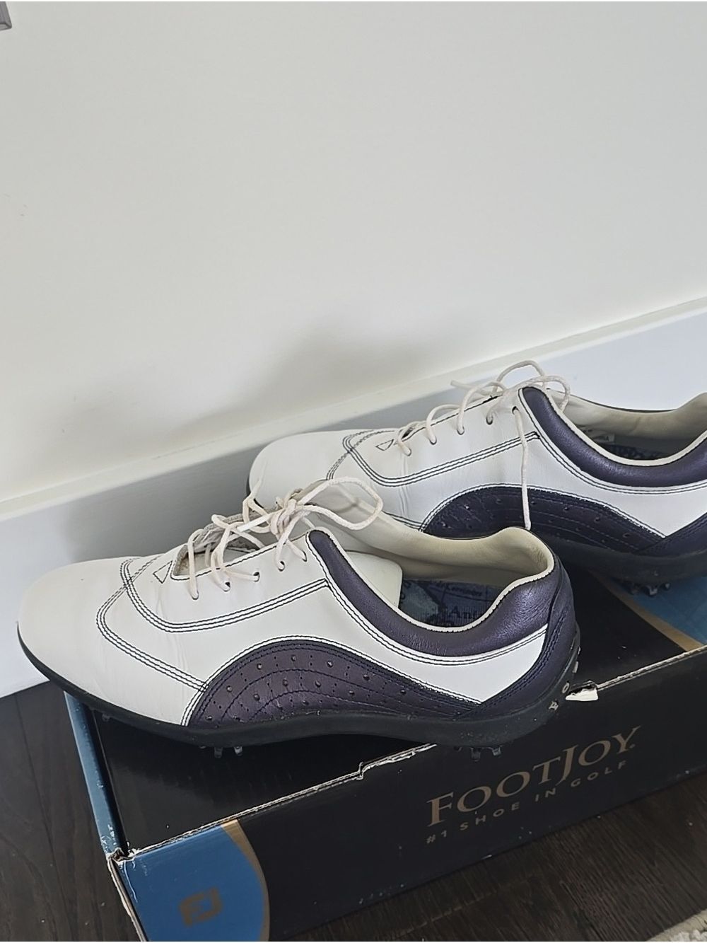 FootJoy White & Purple Women's LoPro Golf Shoes Size 8 - Picture 7 of 10